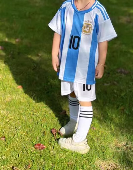 https://www.nogometnizaotroke.com/wp-content/uploads/2025/05/dresi-Argentina.png